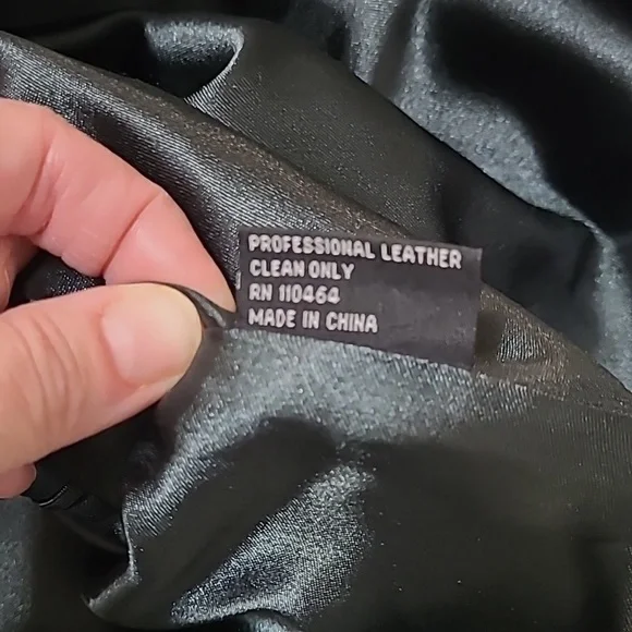 Montanaco dark green leather maxi skirt with side zipper size Large - Picture 7 of 9